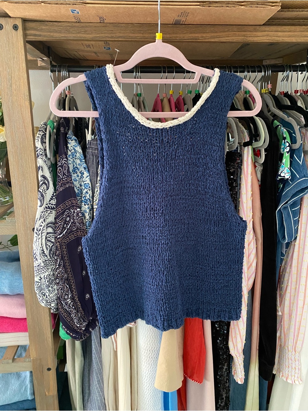 FREE PEOPLE Navy Blue Knit Cut Out Tank with Ivory Trim! 🐚 - Picture 7 of 12